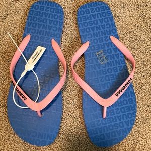 SOLD❌❌❌DSQUARED2 Camo flip-flops with tags